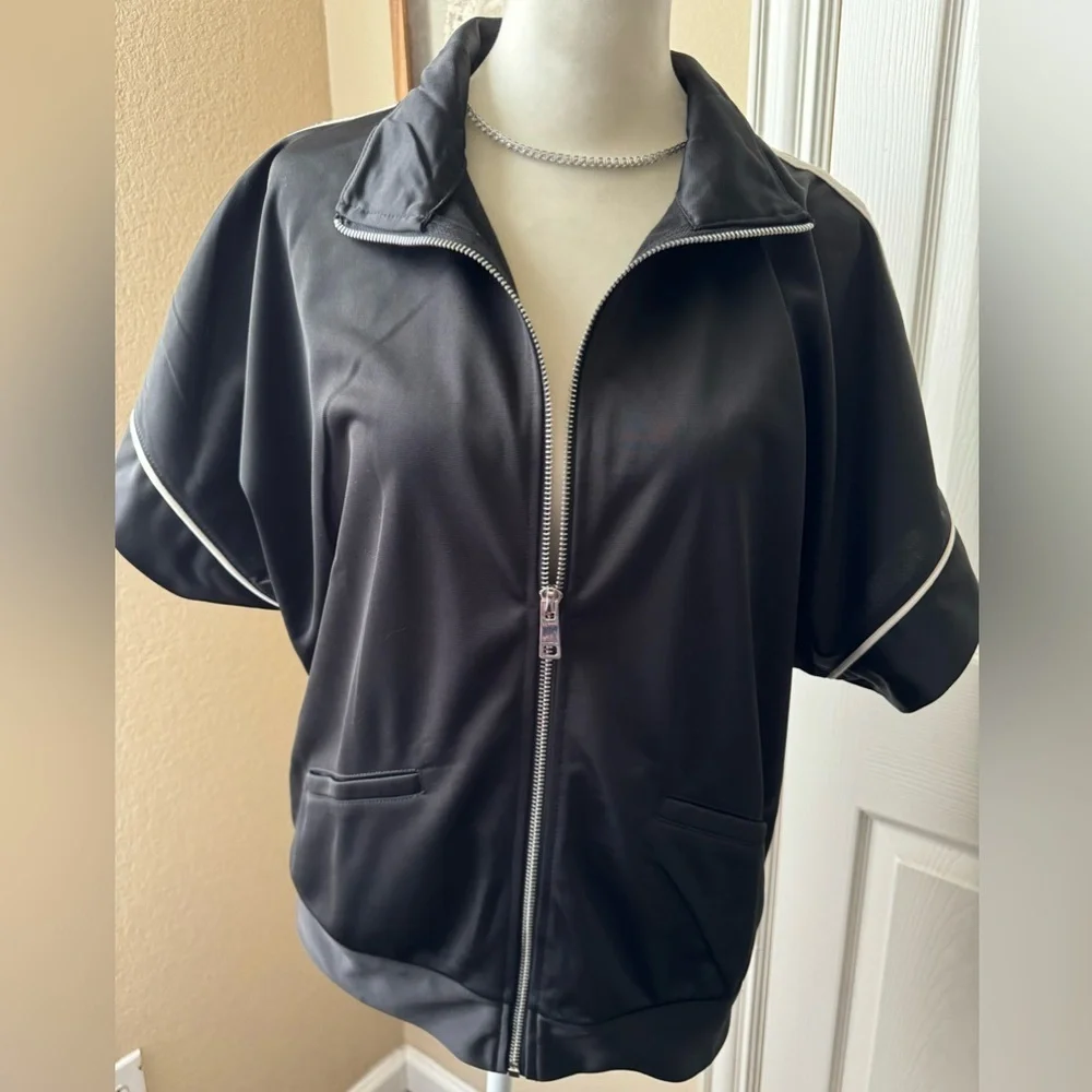 Ashley Stewart Vegan Leather Shirt Jacket color Black size 10 NWT
